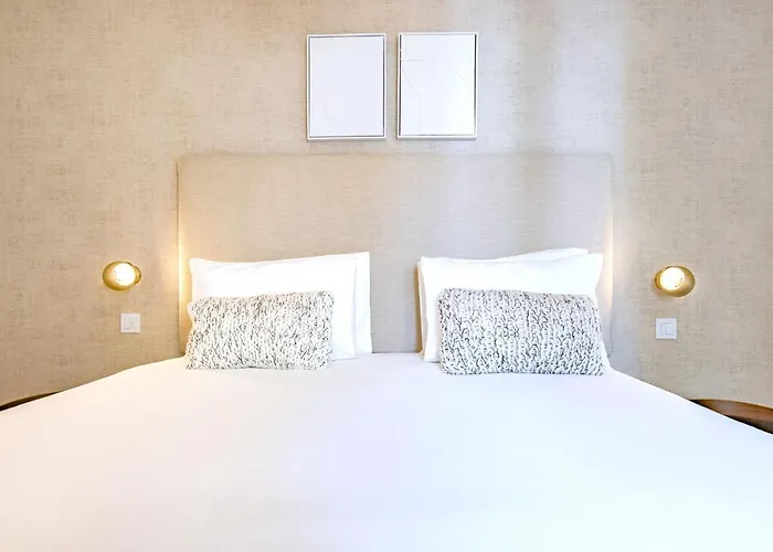 Ando Living - Douradores House דירה