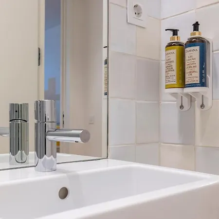 Apartament Ando Living - Douradores House *