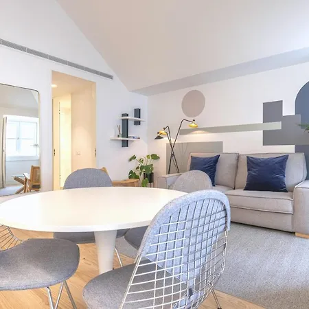 Ando Living - Douradores House