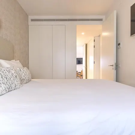 Ando Living - Douradores House Apartment *