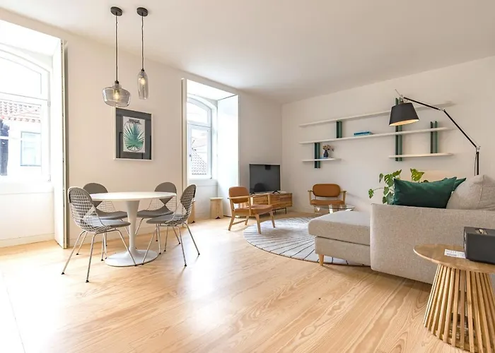 公寓 Ando Living - Douradores House *