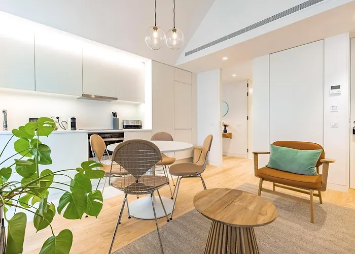 公寓 Ando Living - Douradores House *