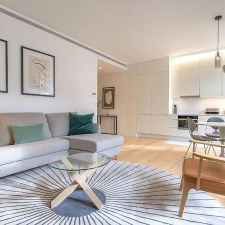 Ando Living - Douradores House