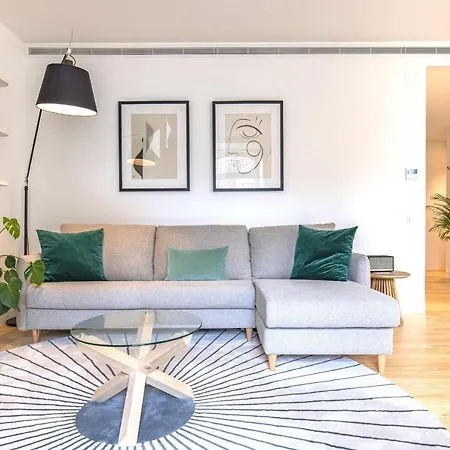 Ando Living - Douradores House 4*