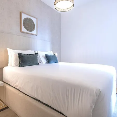 公寓式酒店 Ando Living - Douradores House 4*