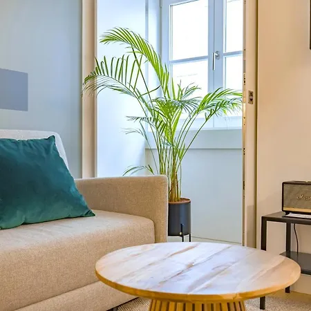 Aparthotel Ando Living - Douradores House 4*