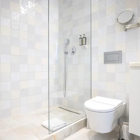 Ando Living - Douradores House 4*