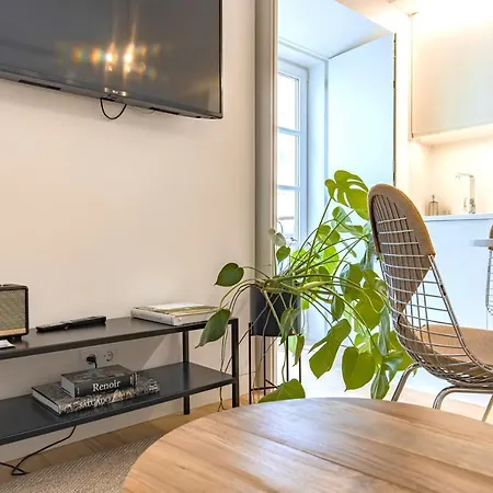 Ando Living - Douradores House 아파트호텔 4*