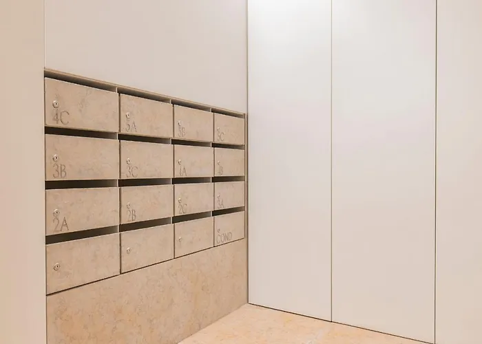 Ando Living - Douradores House Apart Otel Lisboa